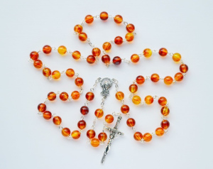 Różaniec w Kolorze Bursztynowym