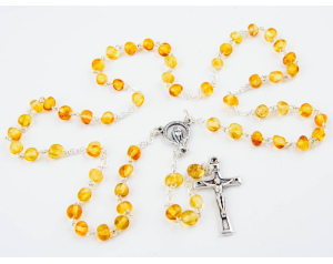 Różaniec maryjny z naturalnego bursztynu