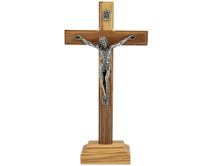 Krzyż drewniany stojący z drzewa oliwnego 18 cm