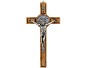 Krzyż oliwny z medalikiem Świętego Benedykta 20 cm