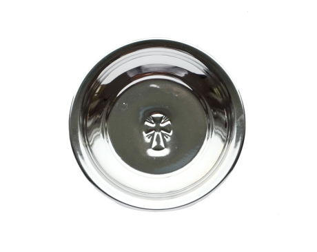 Miseczka na wodę święconą koloru srebrnego