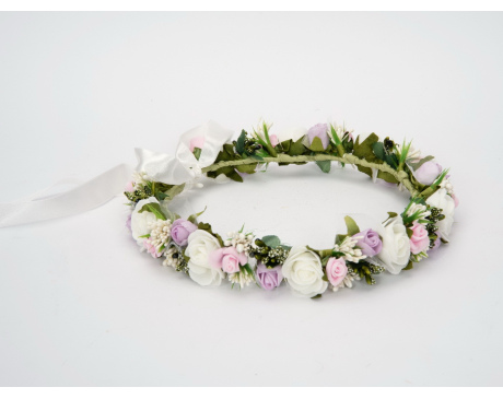 Wianek komunijny z kwiatami