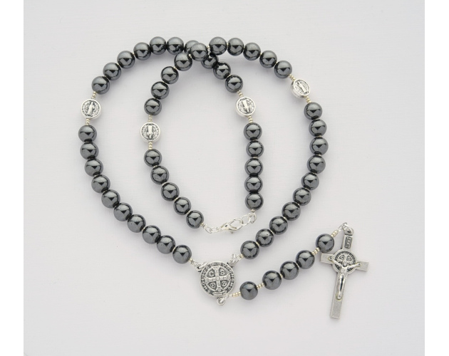 Różaniec Na Szyję z Kamieni Hematyt Benedykt