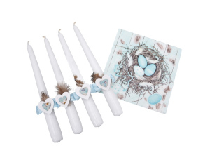 Zestaw Białych Świec Stołowych z Serwetkami w Niebieskie Pisanki