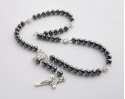 Różaniec Na Szyję z Kamieni Hematyt Benedykt
